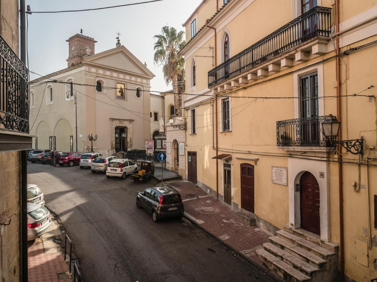 B&B Palazzo Policastri Corigliano Calabro Kültér fotó
